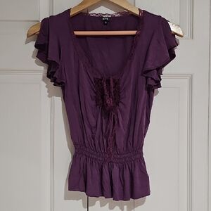 Yank Purple Lace Trim Peplum Blouse – Size M – Flutter Sleeve Empire Waist Top